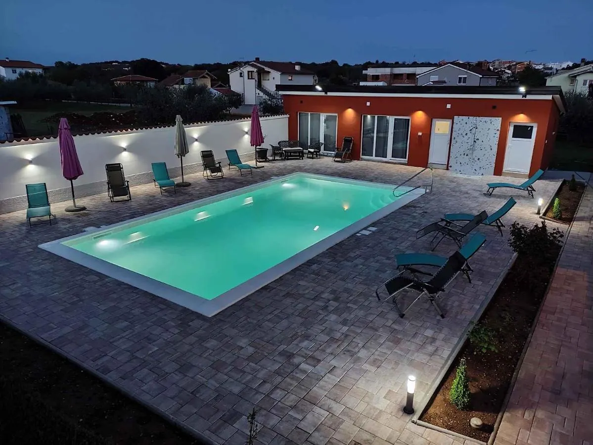 Apartment Pula, Istria 3
